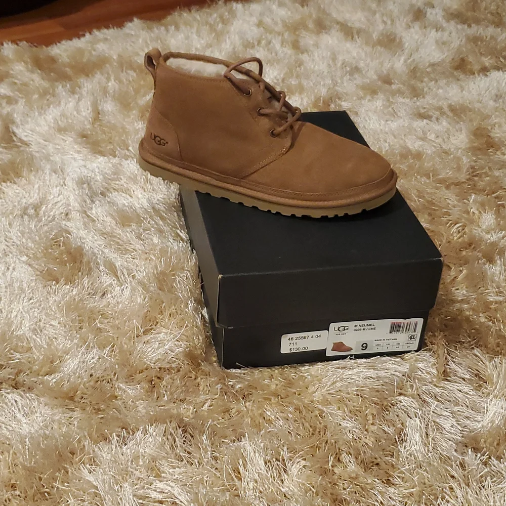 Boots - Picture 1 of 4